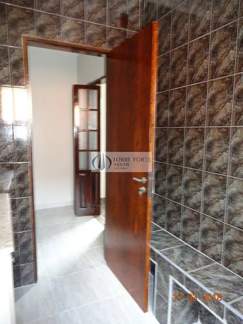 Foto 2 de Sobrado com 3 quartos à venda, 244m2 em Dos Casa, Sao Bernardo Do Campo - SP