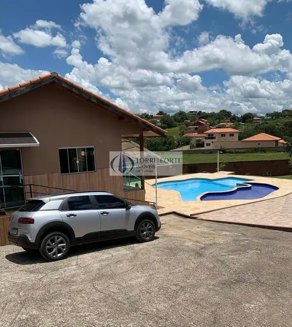 Foto 4 de Chácara com 3 quartos à venda, 1680m2 em Porangaba - SP