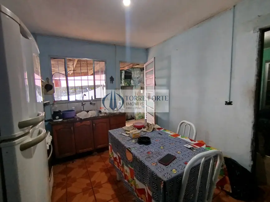 Casa com 3 quartos à venda, 294m2 em Itaquera, São Paulo - SP - imagem 5 Foto 5 de Casa com 3 quartos à venda, 294m2 em Itaquera, São Paulo - SP