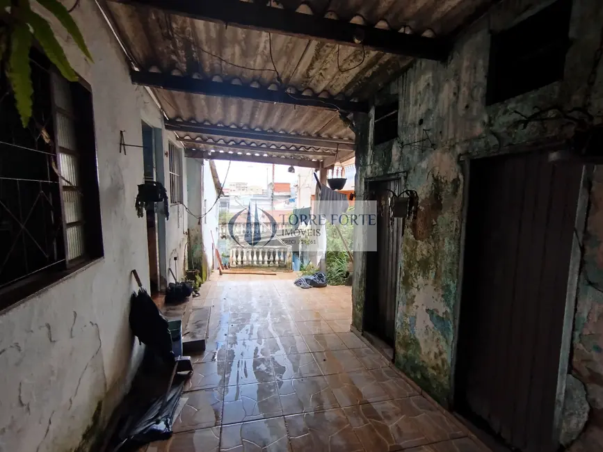 Casa com 3 quartos à venda, 294m2 em Itaquera, São Paulo - SP - imagem 2 Foto 2 de Casa com 3 quartos à venda, 294m2 em Itaquera, São Paulo - SP