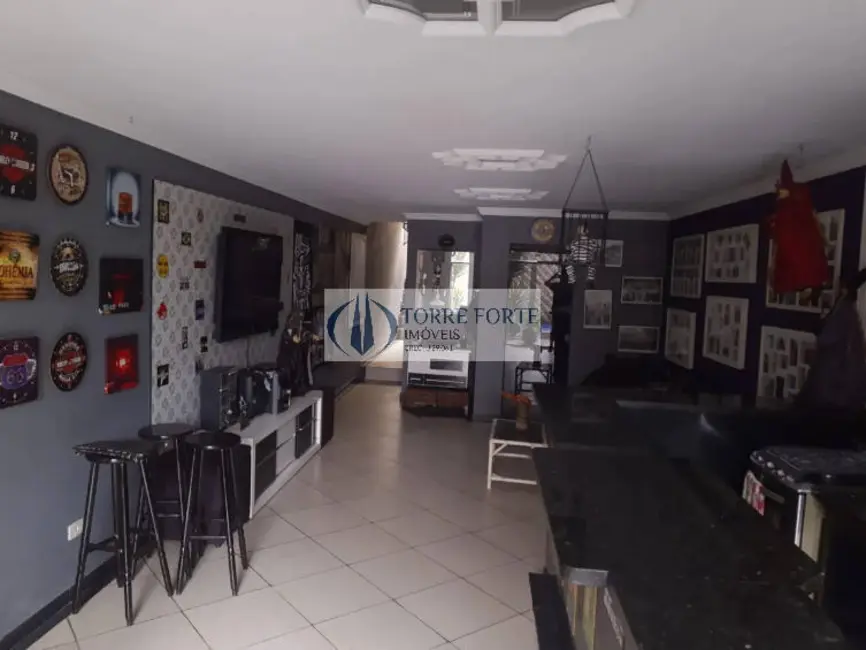 Casa com 3 quartos à venda, 300m2 em Jardim Imperador (Zona Leste), São Paulo - SP - imagem 6 Foto 6 de Casa com 3 quartos à venda, 300m2 em Jardim Imperador (Zona Leste), São Paulo - SP