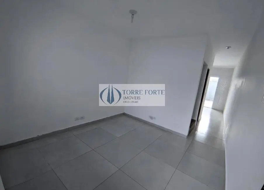 Foto 3 de Casa com 2 quartos à venda, 70m2 em Residencial Algarve, Mogi Das Cruzes - SP