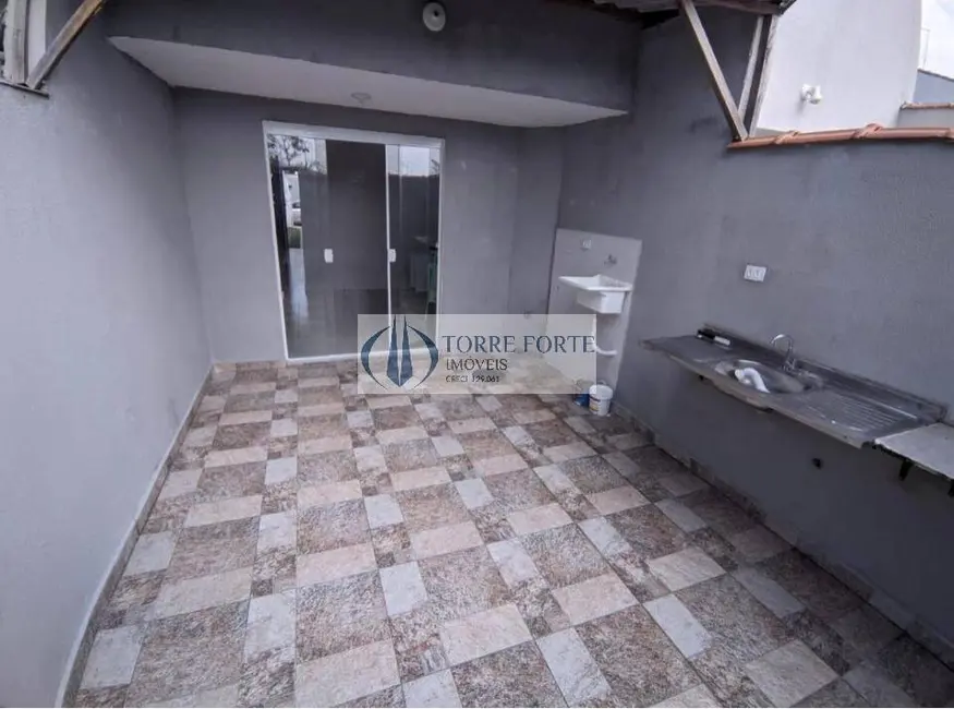 Foto 6 de Casa com 2 quartos à venda, 70m2 em Residencial Algarve, Mogi Das Cruzes - SP