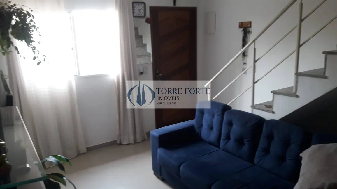 Foto 3 de Casa com 2 quartos à venda, 90m2 em Vila Paranaguá, São Paulo - SP