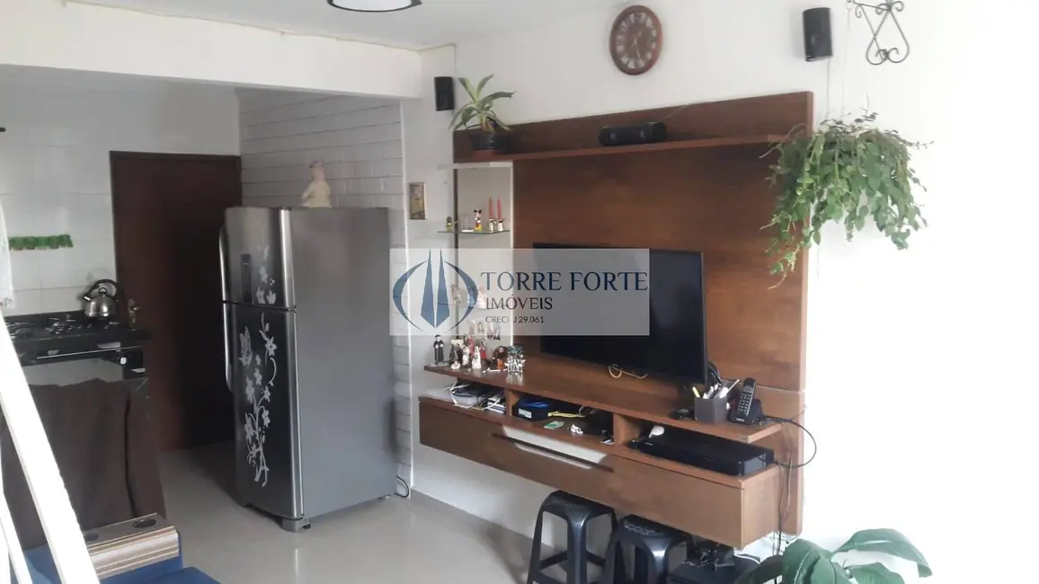Foto 5 de Casa com 2 quartos à venda, 90m2 em Vila Paranaguá, São Paulo - SP