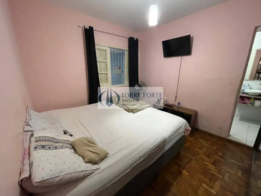 Casa com 2 quartos à venda, 100m2 em Vila Buenos Aires, São Paulo - SP - imagem 4 Foto 4 de Casa com 2 quartos à venda, 100m2 em Vila Buenos Aires, São Paulo - SP