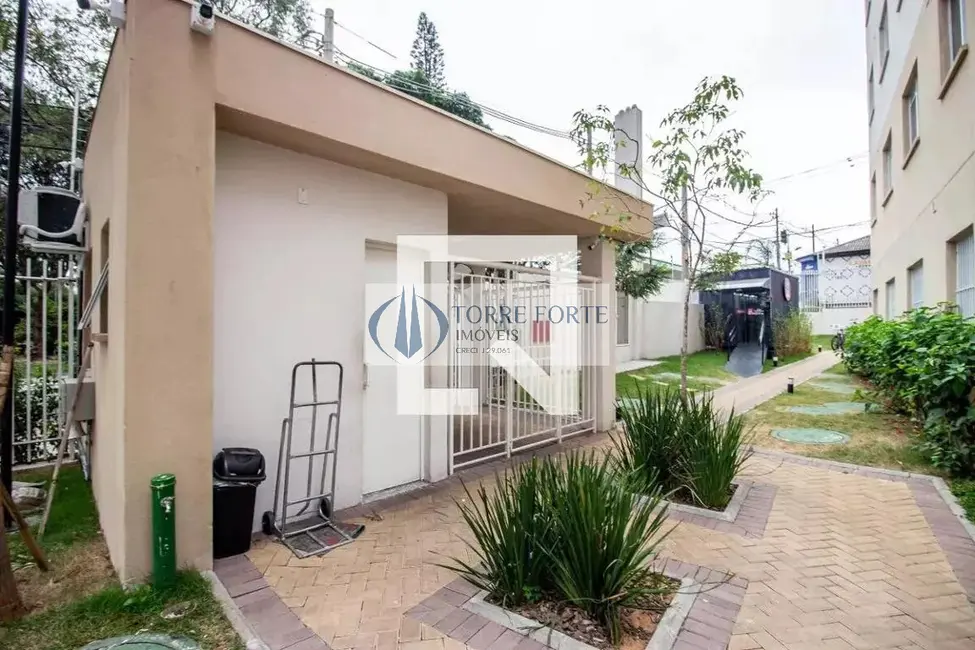 Foto 2 de Apartamento com 2 quartos à venda, 32m2 em Itaquera, São Paulo - SP