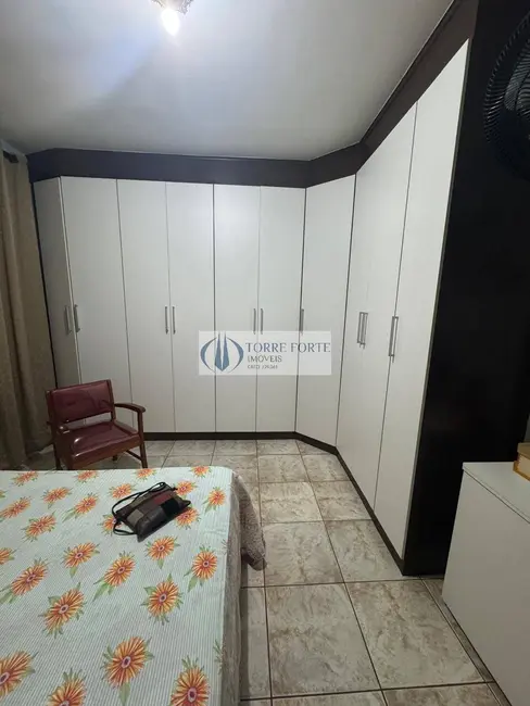 Foto 4 de Casa com 4 quartos à venda, 189m2 em Vila Marieta, São Paulo - SP