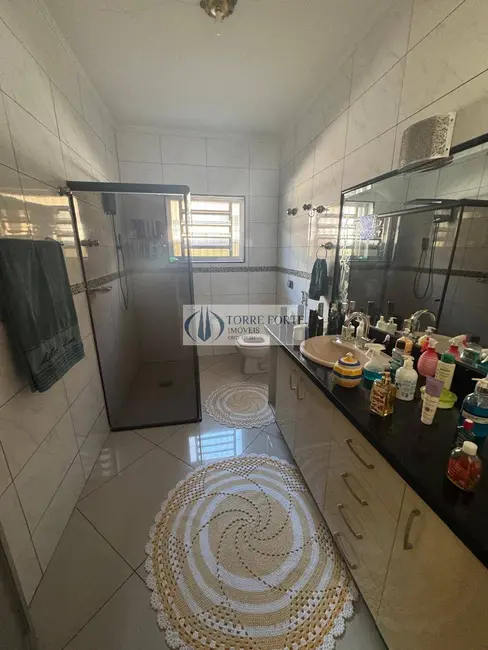 Foto 9 de Casa com 4 quartos à venda, 189m2 em Vila Marieta, São Paulo - SP