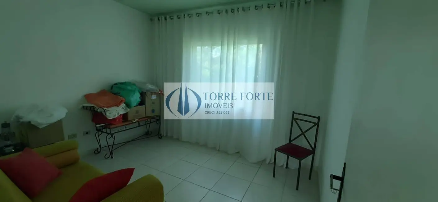 Foto 8 de Casa com 2 quartos à venda, 200m2 em Mogi Das Cruzes - SP