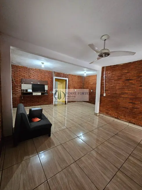 Foto 3 de Casa com 3 quartos à venda, 236m2 em Centro, Monte Mor - SP