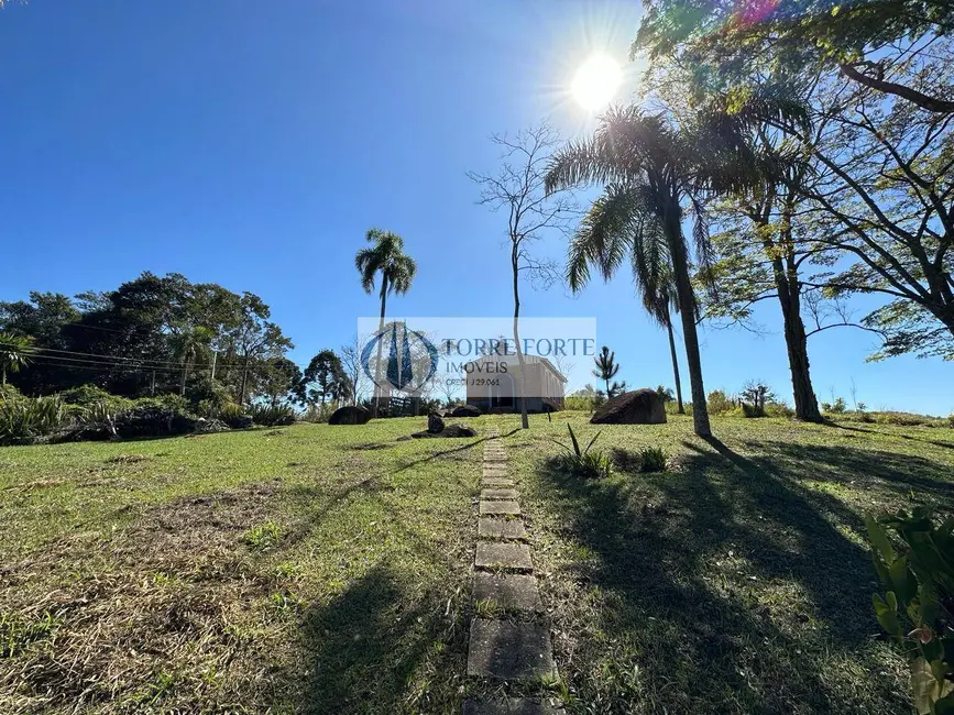 Foto 7 de Casa com 3 quartos à venda, 600m2 em Pavão (Canguera), Sao Roque - SP