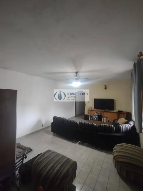 Foto 7 de Casa com 2 quartos à venda, 300m2 em Vale das Flores (Canguera), Sao Roque - SP