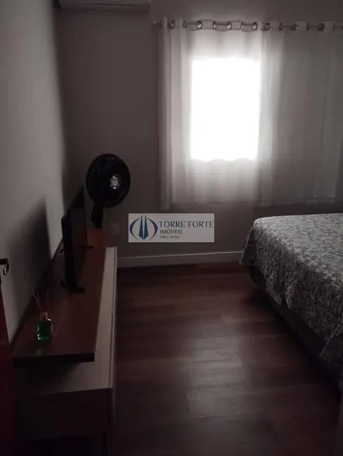 Casa com 2 quartos à venda, 170m2 em Jardim dos Laranjais, Indaiatuba - SP - imagem 9 Foto 9 de Casa com 2 quartos à venda, 170m2 em Jardim dos Laranjais, Indaiatuba - SP