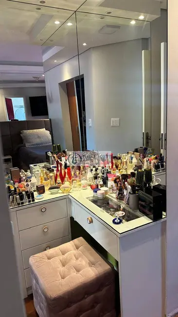 Sobrado com 3 quartos à venda, 226m2 em Vila Guilhermina, São Paulo - SP - imagem 4 Foto 4 de Sobrado com 3 quartos à venda, 226m2 em Vila Guilhermina, São Paulo - SP