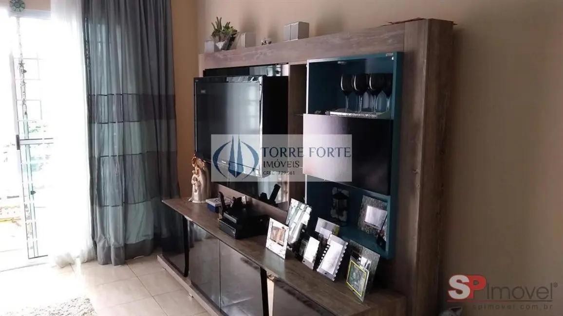 Casa com 3 quartos à venda, 220m2 em Artur Alvim, São Paulo - SP - imagem 2 Foto 2 de Casa com 3 quartos à venda, 220m2 em Artur Alvim, São Paulo - SP