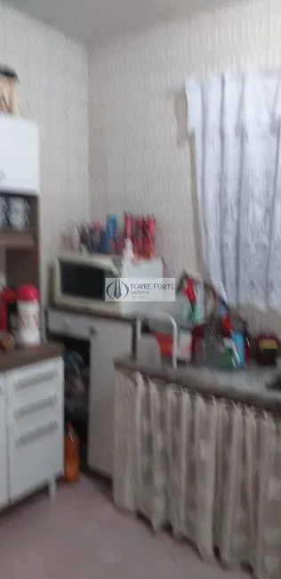 Foto 3 de Casa com 2 quartos à venda, 110m2 em Vila Jacuí, São Paulo - SP