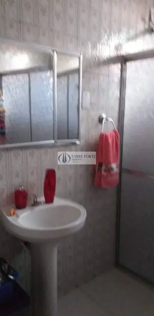 Foto 9 de Casa com 2 quartos à venda, 110m2 em Vila Jacuí, São Paulo - SP