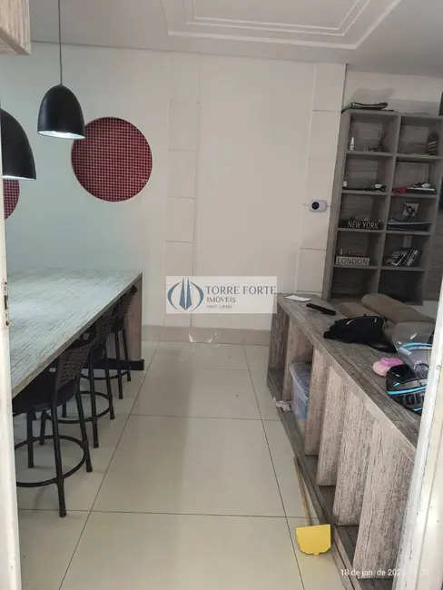 Foto 3 de Casa com 3 quartos à venda, 168m2 em Jardim Santa Adélia, São Paulo - SP