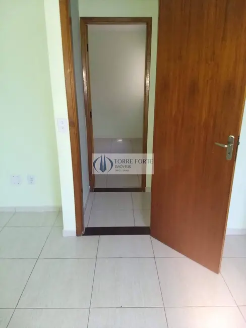 Foto 1 de Casa com 2 quartos à venda, 70m2 em Jardim das Oliveiras, São Paulo - SP