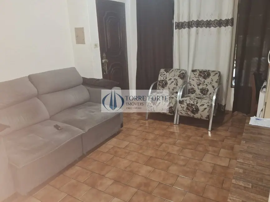 Casa com 2 quartos à venda, 150m2 em Jardim Santo André, Santo Andre - SP - imagem 8 Foto 8 de Casa com 2 quartos à venda, 150m2 em Jardim Santo André, Santo Andre - SP