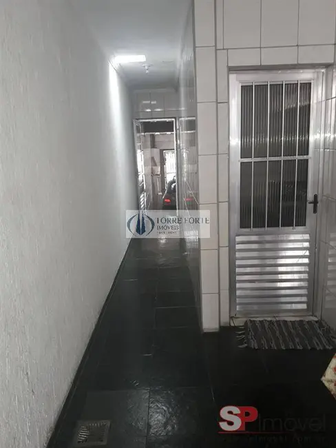 Casa com 2 quartos à venda, 150m2 em Jardim Santo André, Santo Andre - SP - imagem 4 Foto 4 de Casa com 2 quartos à venda, 150m2 em Jardim Santo André, Santo Andre - SP