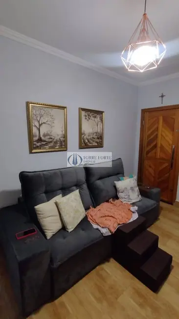 Casa com 2 quartos à venda em Vila Carrão, São Paulo - SP - imagem 4 Foto 4 de Casa com 2 quartos à venda em Vila Carrão, São Paulo - SP