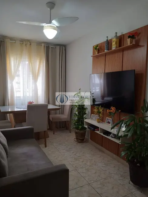 Foto 4 de Apartamento com 1 quarto à venda, 45m2 em Guilhermina, Praia Grande - SP