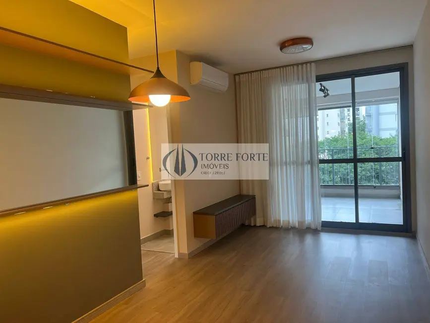 Foto 2 de Apartamento com 2 quartos para alugar, 75m2 em Indianópolis, São Paulo - SP