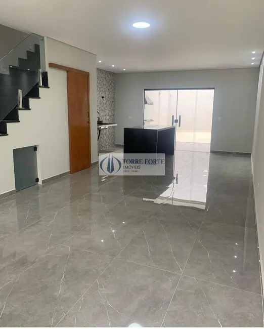 Foto 2 de Sobrado com 3 quartos à venda, 150m2 em Vila Carrão, São Paulo - SP