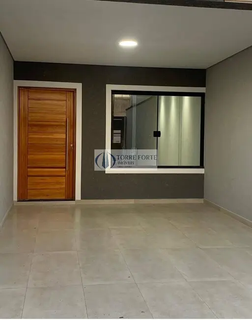 Sobrado com 3 quartos à venda, 160m2 em Vila Carrão, São Paulo - SP - imagem 3 Foto 3 de Sobrado com 3 quartos à venda, 160m2 em Vila Carrão, São Paulo - SP
