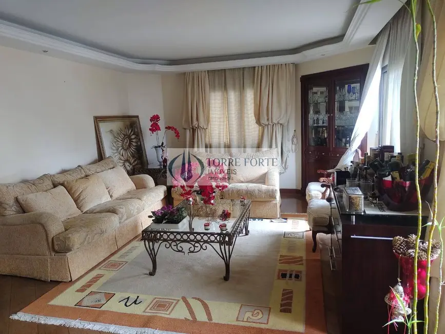 Apartamento com 4 quartos à venda, 188m2 em Vila Santo Estevão, São Paulo - SP - imagem 9 Foto 9 de Apartamento com 4 quartos à venda, 188m2 em Vila Santo Estevão, São Paulo - SP