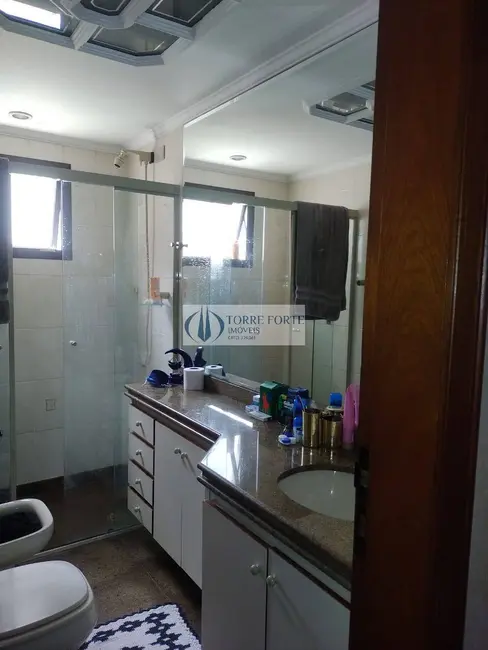Apartamento com 4 quartos à venda, 188m2 em Vila Santo Estevão, São Paulo - SP - imagem 7 Foto 7 de Apartamento com 4 quartos à venda, 188m2 em Vila Santo Estevão, São Paulo - SP