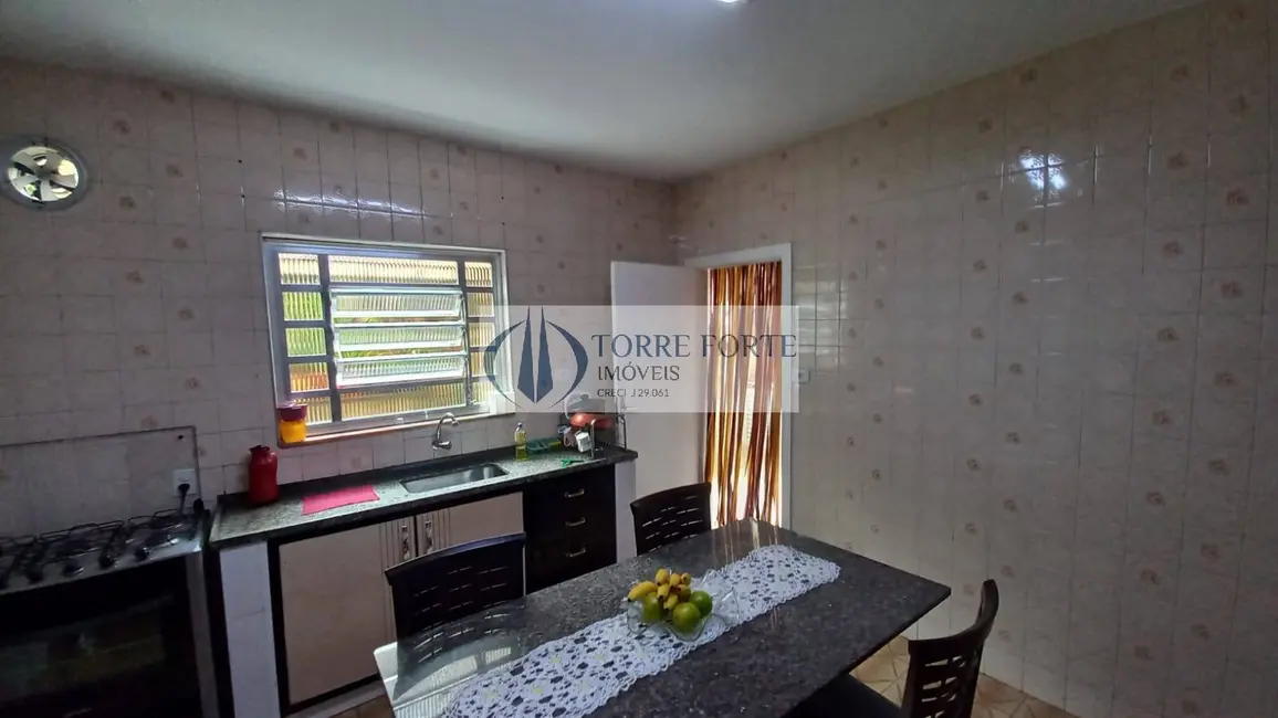 Foto 6 de Casa com 4 quartos à venda, 151m2 em Vila Rica, São Paulo - SP