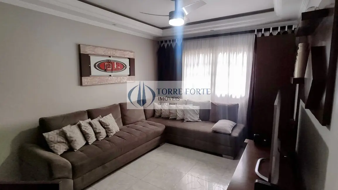 Sobrado com 4 quartos à venda, 270m2 em Jardim Ângela (Zona Leste), São Paulo - SP - imagem 2 Foto 2 de Sobrado com 4 quartos à venda, 270m2 em Jardim Ângela (Zona Leste), São Paulo - SP