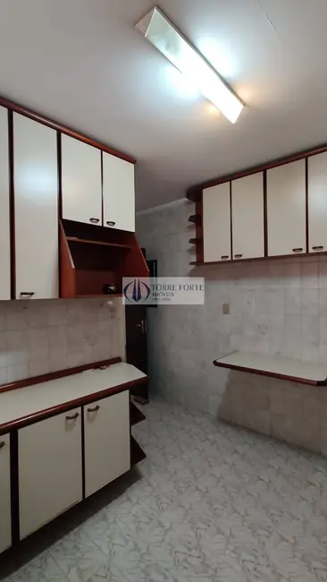 Foto 9 de Casa com 3 quartos à venda, 184m2 em Vila Nhocune, São Paulo - SP