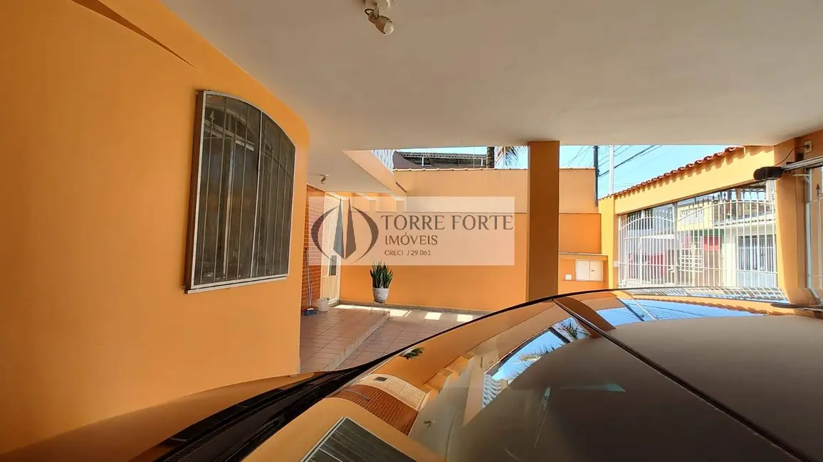 Foto 2 de Casa com 3 quartos à venda, 184m2 em Vila Nhocune, São Paulo - SP