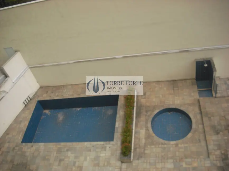 Apartamento com 1 quarto à venda, 32m2 em Aclimação, São Paulo - SP - imagem 3 Foto 3 de Apartamento com 1 quarto à venda, 32m2 em Aclimação, São Paulo - SP