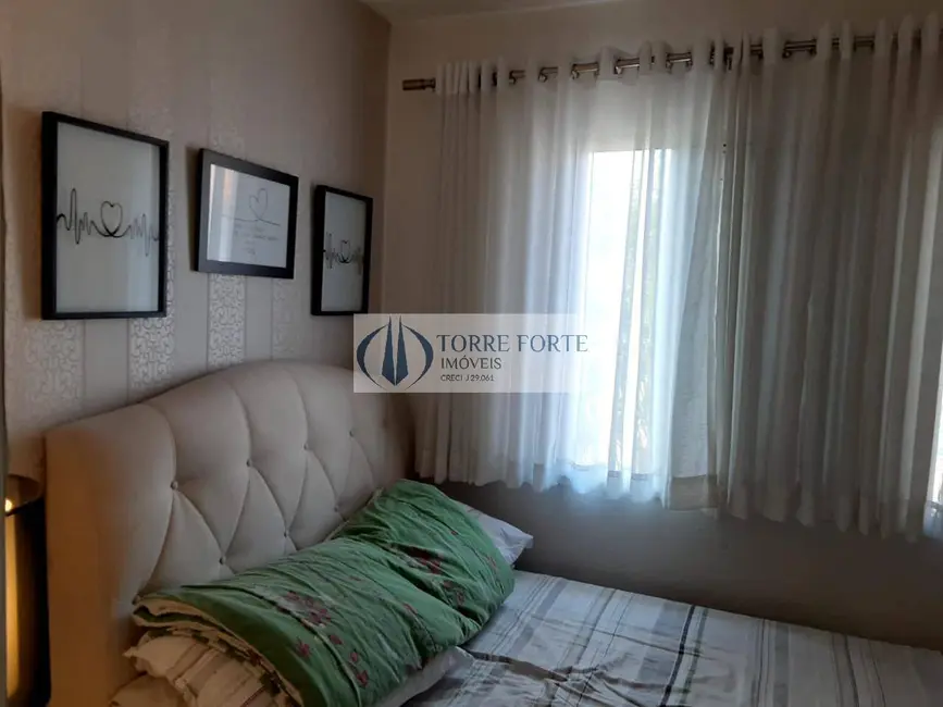 Casa com 2 quartos à venda, 56m2 em Jardim Guairaca, São Paulo - SP - imagem 3 Foto 3 de Casa com 2 quartos à venda, 56m2 em Jardim Guairaca, São Paulo - SP