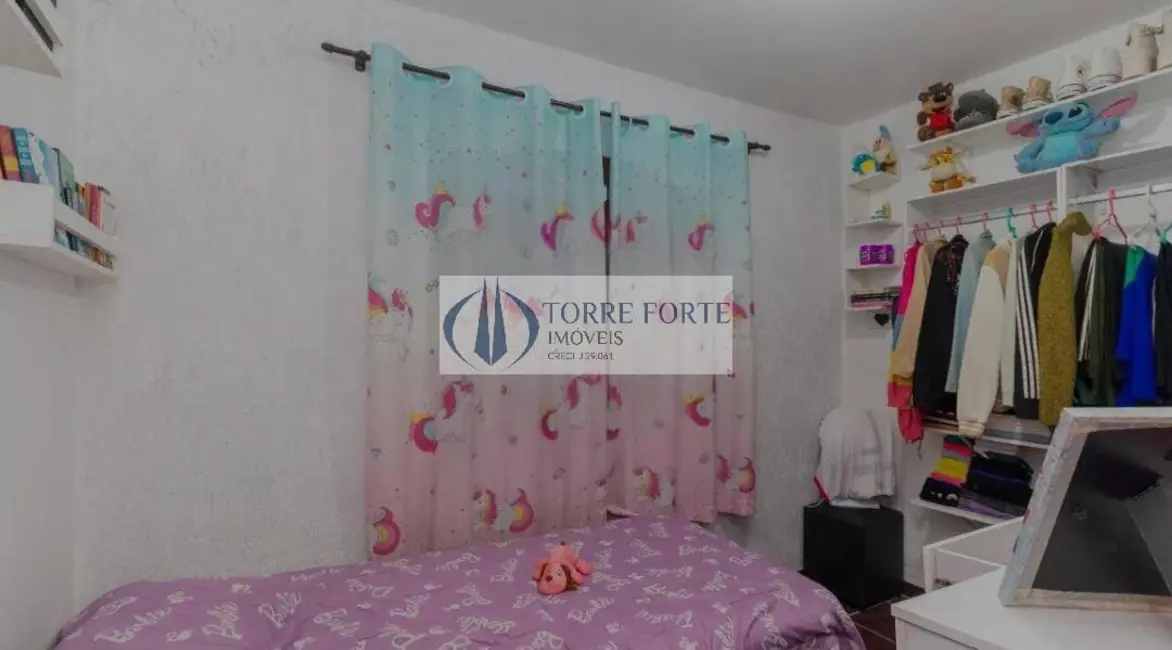 Foto 8 de Casa com 4 quartos à venda, 145m2 em Vila Carmosina, São Paulo - SP