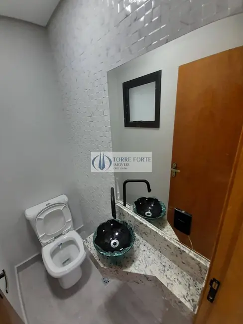 Foto 9 de Casa com 3 quartos à venda, 108m2 em Jardim Everest, São Paulo - SP