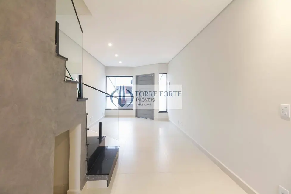 Foto 4 de Casa com 3 quartos à venda, 140m2 em Vila Santa Isabel, São Paulo - SP