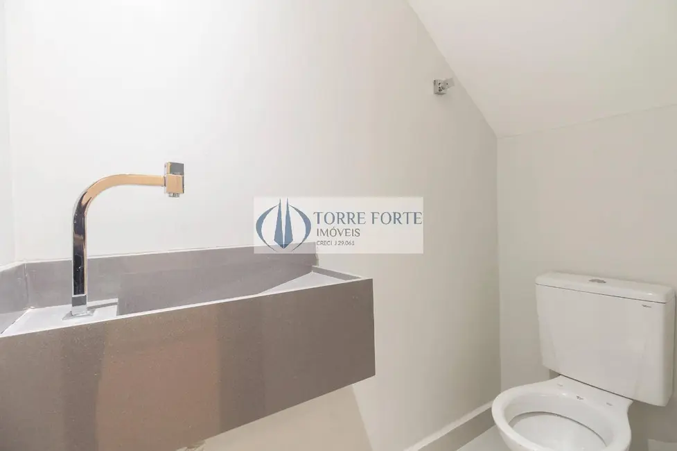 Foto 6 de Casa com 3 quartos à venda, 140m2 em Vila Santa Isabel, São Paulo - SP