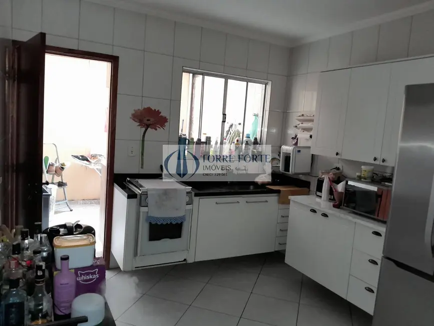 Foto 5 de Sobrado com 2 quartos à venda, 120m2 em Vila Nhocune, São Paulo - SP