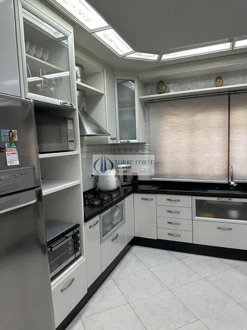 Foto 5 de Sobrado com 3 quartos à venda, 195m2 em Vila Camilópolis, Santo Andre - SP