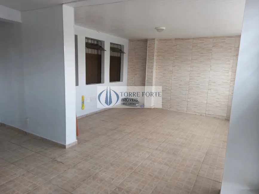 Foto 2 de Sobrado com 4 quartos à venda, 240m2 em Jardim do Estádio, Santo Andre - SP