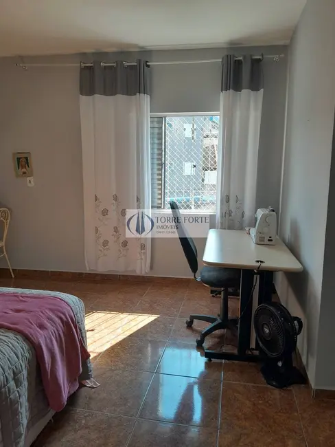 Casa com 5 quartos à venda, 300m2 em Vila Formosa, São Paulo - SP - imagem 6 Foto 6 de Casa com 5 quartos à venda, 300m2 em Vila Formosa, São Paulo - SP