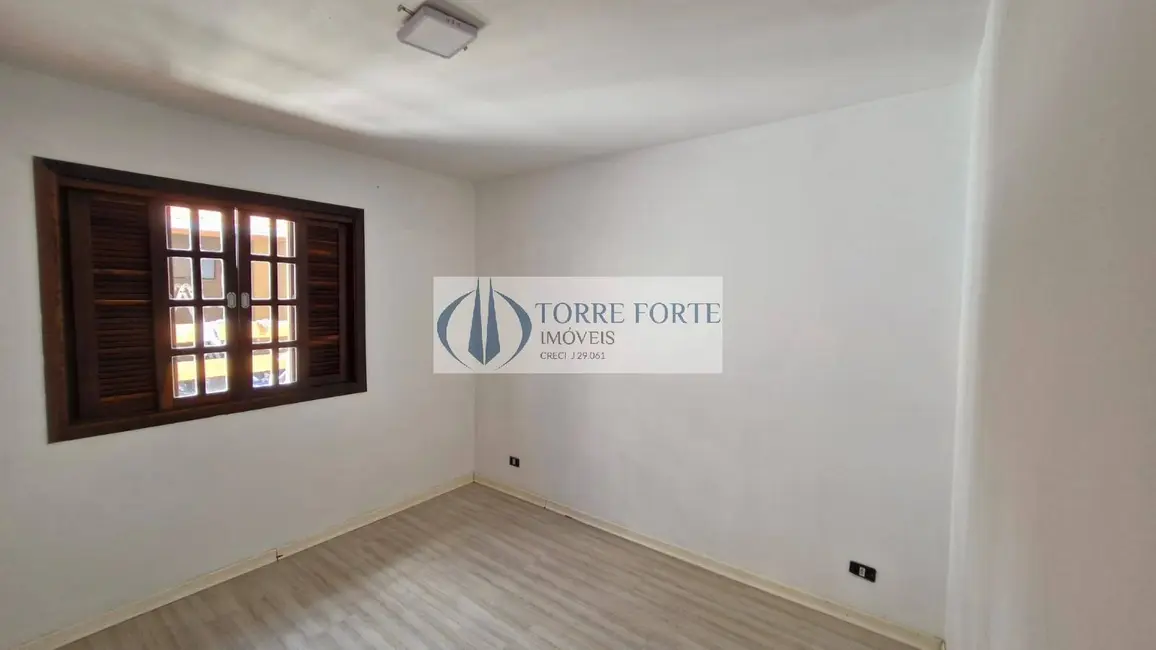 Foto 9 de Casa com 2 quartos à venda, 250m2 em Jardim Rio das Pedras, Cotia - SP