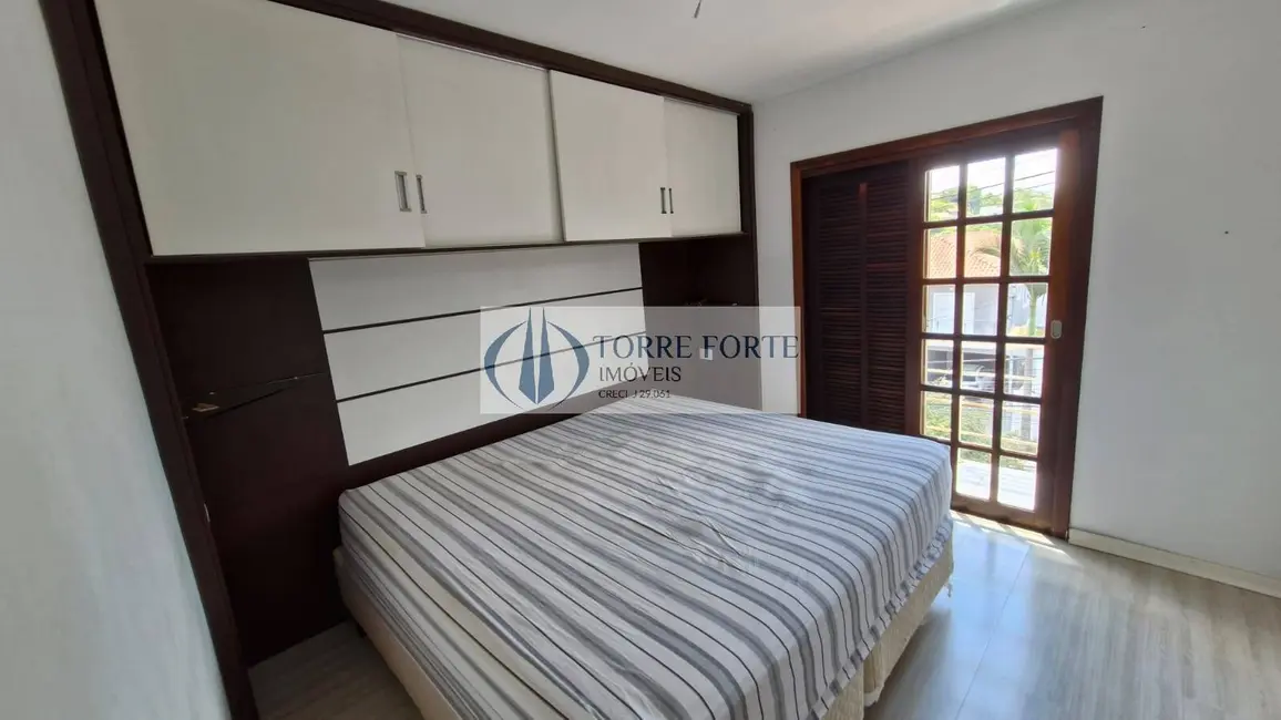 Foto 8 de Casa com 2 quartos à venda, 250m2 em Jardim Rio das Pedras, Cotia - SP