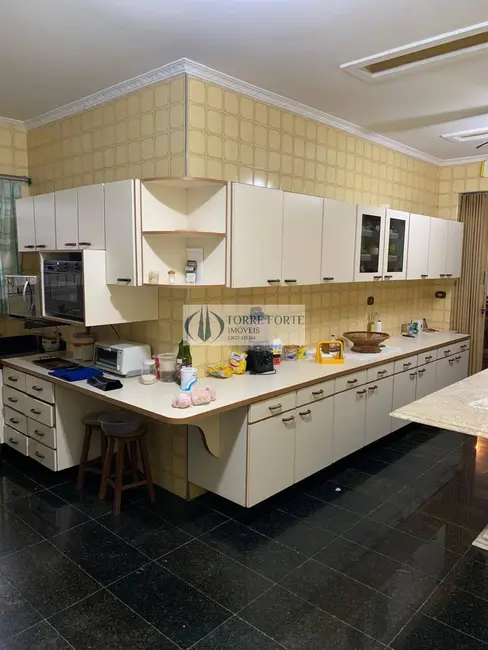 Foto 4 de Casa com 3 quartos à venda, 247m2 em Vila Talarico, São Paulo - SP